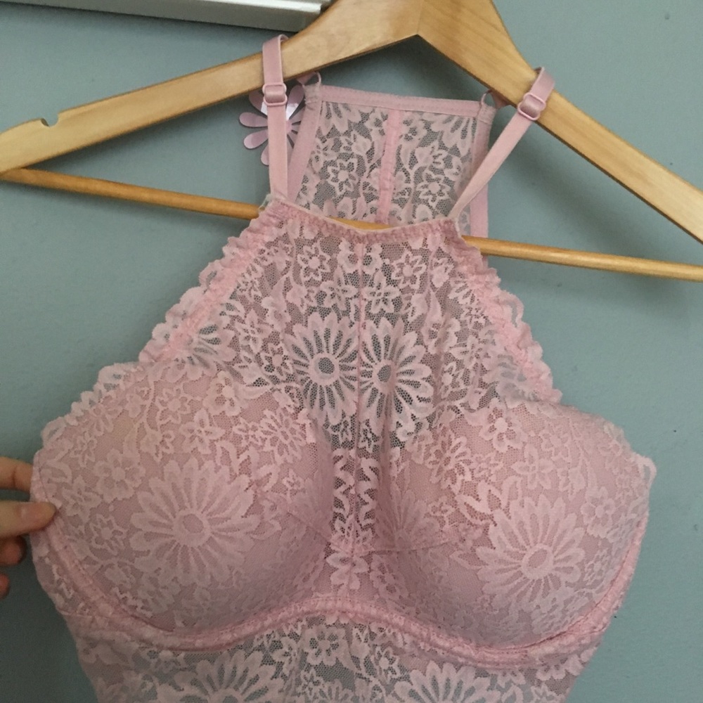 Light pink vs bra! 💗
